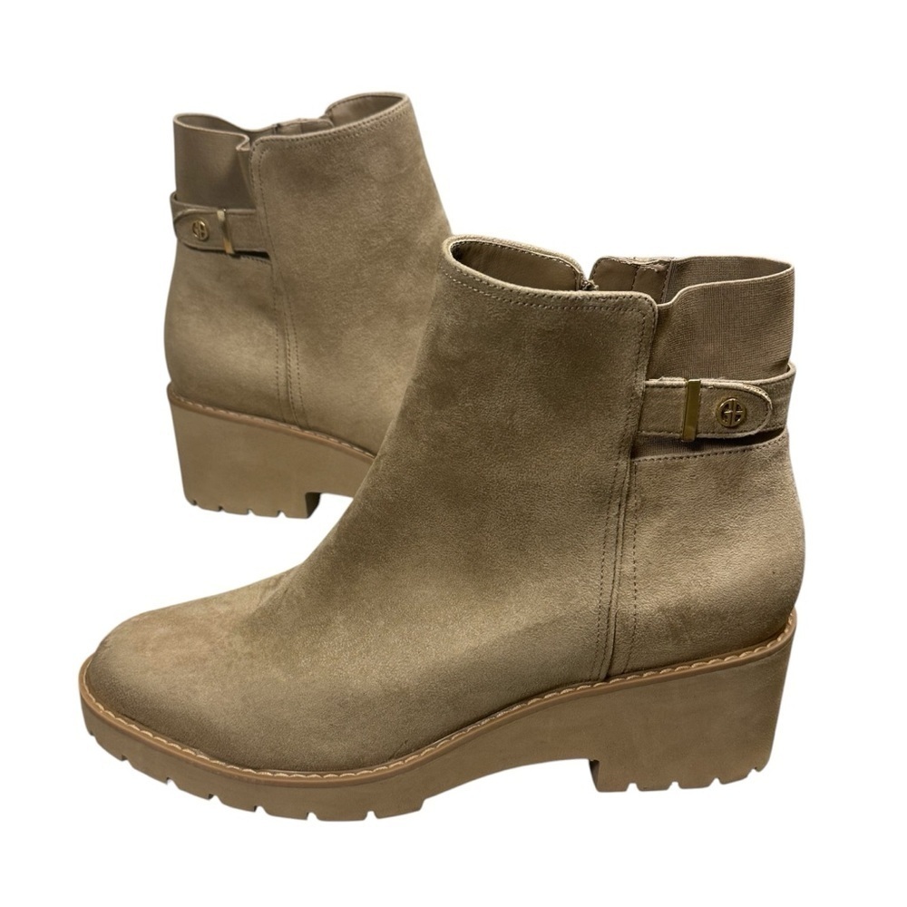 Gianni Bernini Women's Tan Ankle Boots, size 11M, NWOT